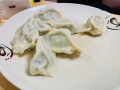 -乡府肉丁水饺(环山路店)