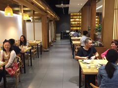 靠窗位-盘飧市(春熙路店)