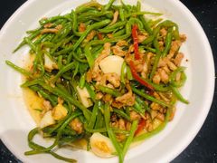 腩肉炒扁豆-上海1号私藏菜(静安店)