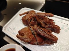 脆皮乳鸽-泛太平洋大酒店·海天楼中餐厅·粤菜