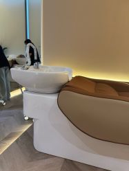 -丝域养发馆