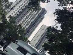-TESLA 特斯拉(上海太古汇体验店)