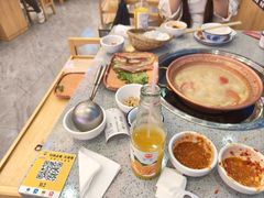 -阿婆情腊排骨火锅(金虹路店)