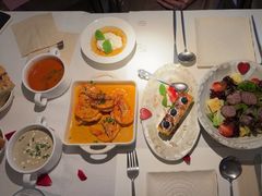 -春树下·树屋花房西餐厅(罍街AS1980店)