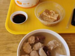 酸笋肉羹汤-津品味小吃(大学湾店)