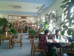 -月河湾马术俱乐部(朝阳店)