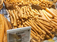 -胖东来生活广场(健康路店)