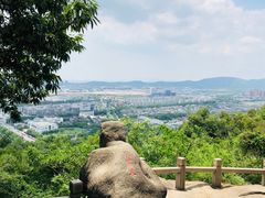 -灵岩山风景区