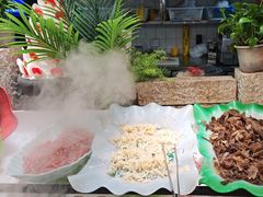 -四囍码头海鲜烧烤自助火锅(外滩南京东路悦荟广场店)