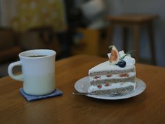-三花屋 Mihhanaya