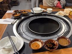 -阿山卓·野生菌火锅·纳西火塘烤肉