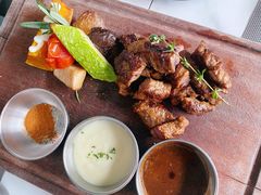 -拾挚扒房(招商花园城店)