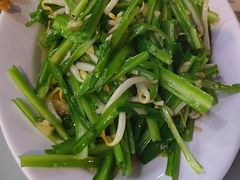 -明记烧鱼美味店