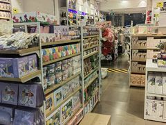 -名创优品(万达广场河东店)