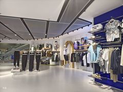 -fila(日月光中心广场店)