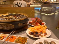 -山焱·炭火自助烤肉(周浦万达店)
