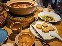-吃饭皇帝大土家民族菜(正大广场店)