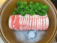 -老牌坊云南鱼豆花火锅(哈西万达店)