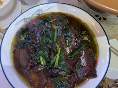 -霄汉牛三鲜湖北砂锅菜(万松园2店)