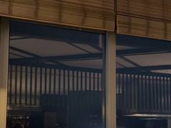 -瑰丽酒店·海吧·天际下午茶·现场DJ·天台酒吧