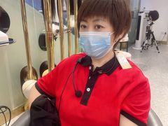 -LAQUEEN 时尚健康假发(万象城总店)