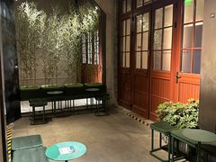 -星巴克臻选(上海今潮8弄店)