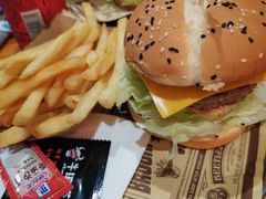-牛纽塔·牛人堡(群众路店)