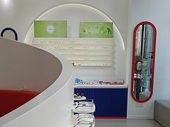 -青聪儿童眼镜(浦江店)