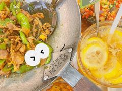 -费大厨辣椒炒肉(黄兴中心广场店)