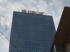-万达广场(龙湖店)