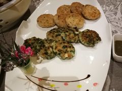 韭菜饼拼鱼饼-香云轩·顺德菜(香云纱园林酒店店)