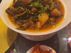 -那家老院子东北菜·饺子·小鸡炖蘑菇(艳华街店)