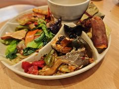 -素满香·全民食养自助(长宁龙之梦店)