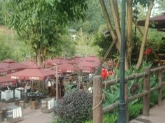 -楠柏弯休闲山庄(梨花溪店)