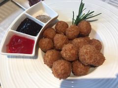 干炸小丸子-四季民福烤鸭店(王府井灯市口店)