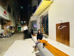 -Line 咖啡(石厦花园店)