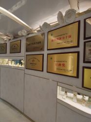 -英芬国际月子中心(岛屿度假月子·洲至奢选香岚店)