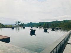 -清远熹乐谷温泉度假酒店