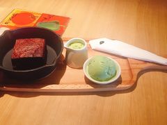 冰火瀑布布朗尼-必胜客(机场路店)