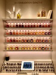-法国娇兰精品店