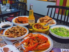 -三妹小龙虾·黄油蟹(华侨城总店)