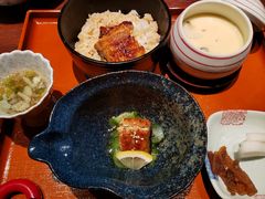 -翔峰炭火鳗鱼(悦泰街里公寓店)