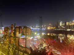 -冰冰龙虾·江湖菜·花园江景餐厅