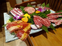 -明洞阿姨·韩式酱蟹烤肉·创意料理(三元桥店)