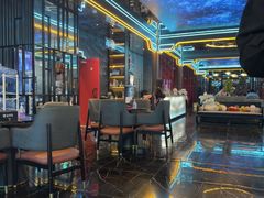 -屋有岛沉浸游戏旗舰店(中山公园店)