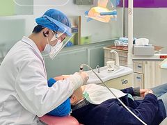 -海南口腔医院(国贸门诊部)