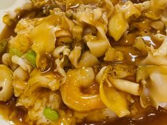 -鑫真味私房菜馆