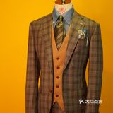 牛仔蓝衬衫混搭马甲风[礼花][礼花]