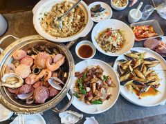 -五谷丰登农家院·地道胶东菜·海鲜烧烤(威海店)