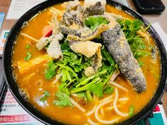 -肥汁米蘭香港米线(宁波路总店)